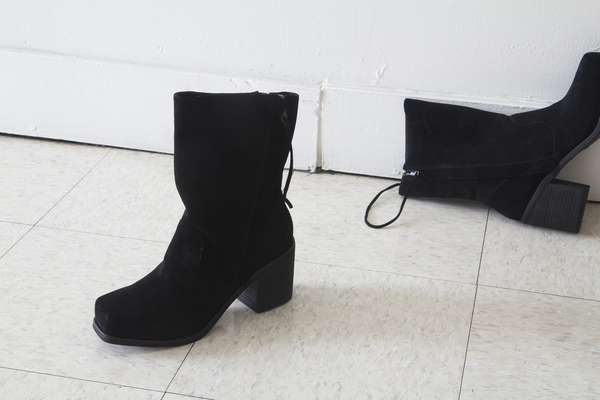 Intentionally Blank PONCHO boot in BLACK suede Intentionally Blank PONCHO boot in BLACK suede