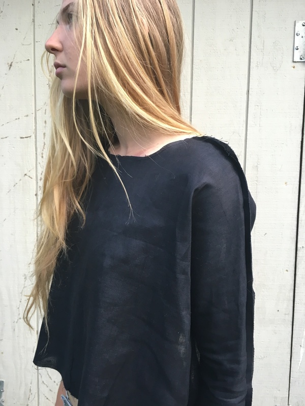 Alexa Stark linen tent shirt Alexa Stark linen tent shirt