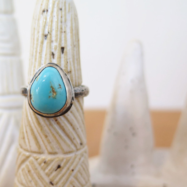 Tear drop turquoise ring Tear drop turquoise ring