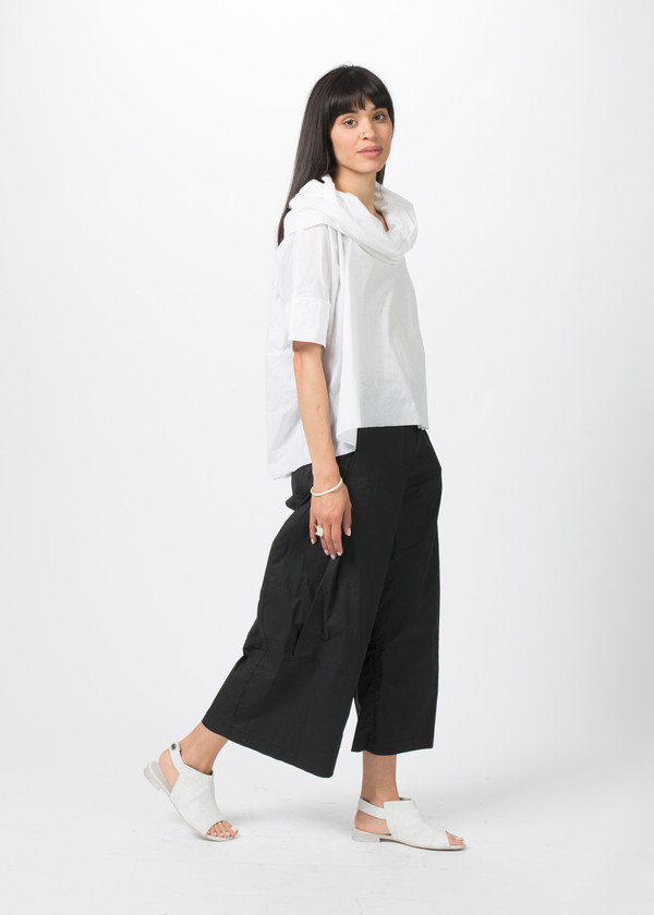 Album di Famiglia Lightweight Cowl Neck Top Album di Famiglia Lightweight Cowl Neck Top
