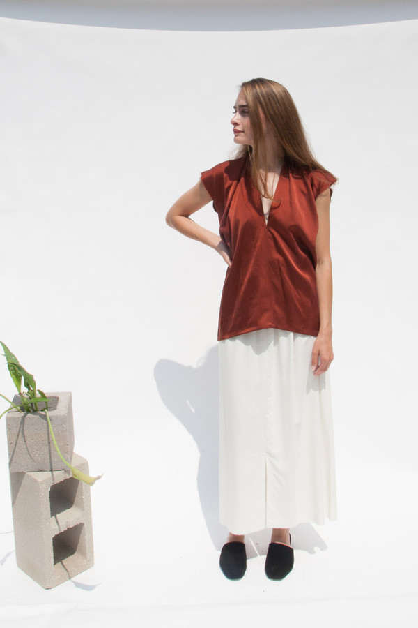 Miranda Bennett Everyday Top, Silk Charmeuse in Claret Miranda Bennett Everyday Top, Silk Charmeuse in Claret