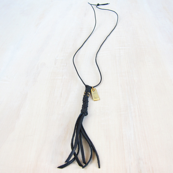 Marisa Mason Folsom necklace Marisa Mason Folsom necklace