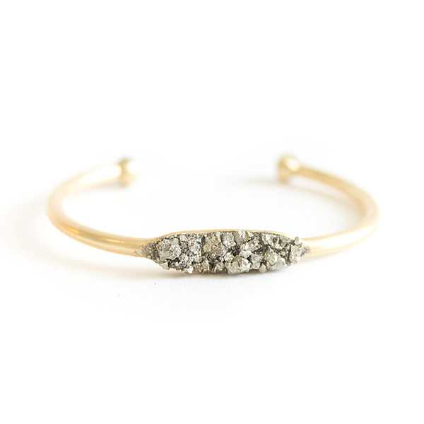 dea dia small crystal cuff dea dia small crystal cuff