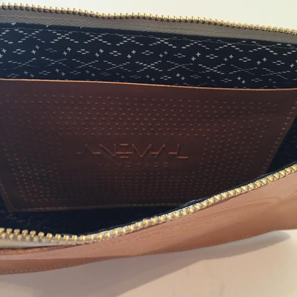 Animal Handmade Fear no Future Clutch - Tan Animal Handmade Fear no Future Clutch - Tan