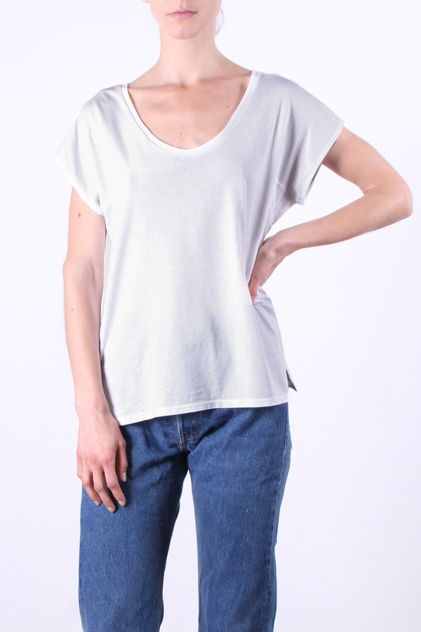Calder Blake Pascale Tee Calder Blake Pascale Tee
