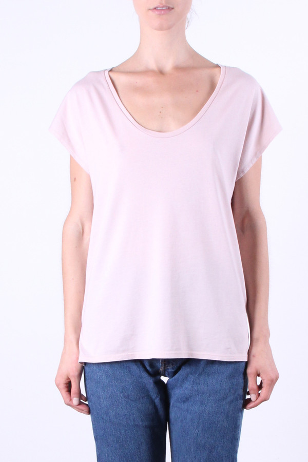 Calder Blake Pascale Tee Calder Blake Pascale Tee