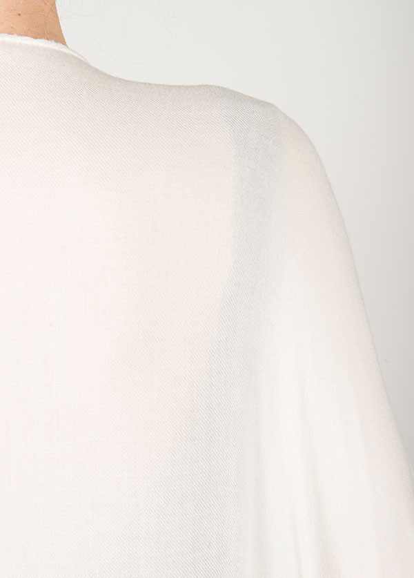 Black Crane - Poncho in Cream Black Crane - Poncho in Cream