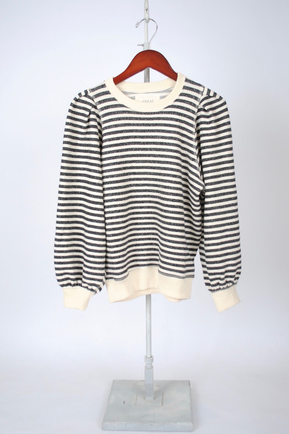 the great pleat sleeve sweatshirt