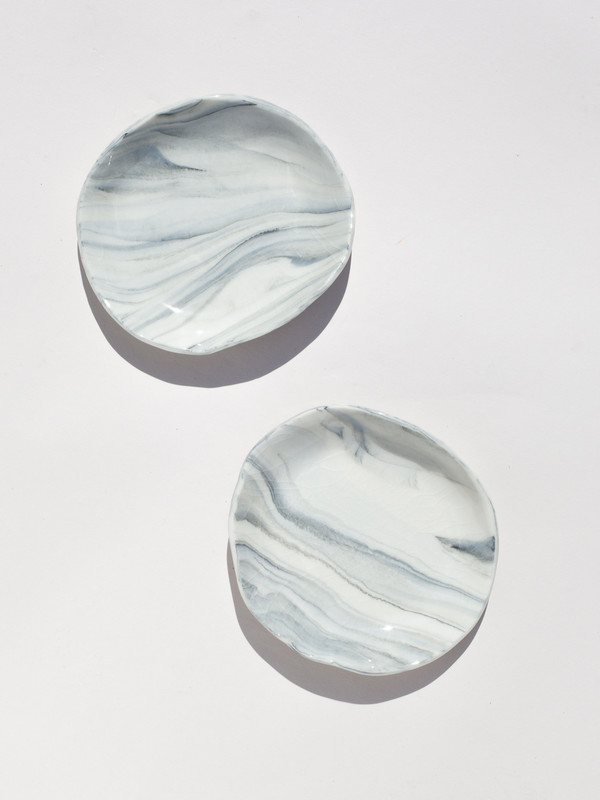 The Pursuits of Happiness Marbled Dish 4" The Pursuits of Happiness Marbled Dish 4"