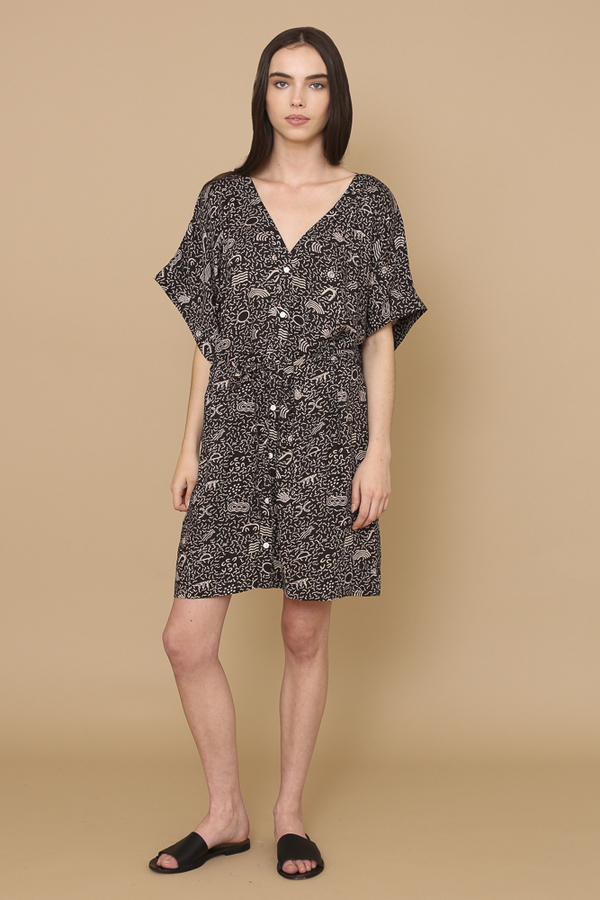 Osei-Duro Toss Kimono in Black Doodle bop Osei-Duro Toss Kimono in Black Doodle bop
