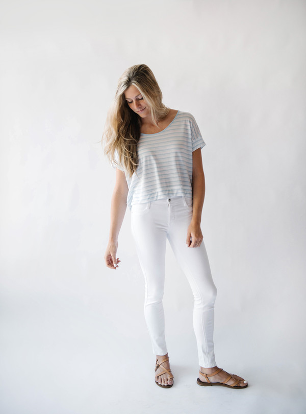 Bella Luxx Boxy Crop Tee Bella Luxx Boxy Crop Tee