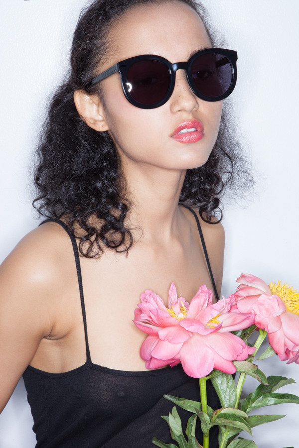 Karen Walker Super Duper Strength in Black Karen Walker Super Duper Strength in Black