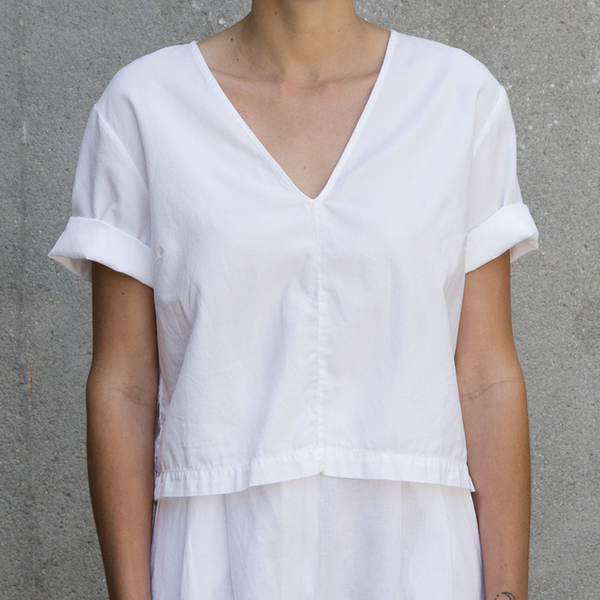 Ali Golden V-NECK TOP - COTTON Ali Golden V-NECK TOP - COTTON