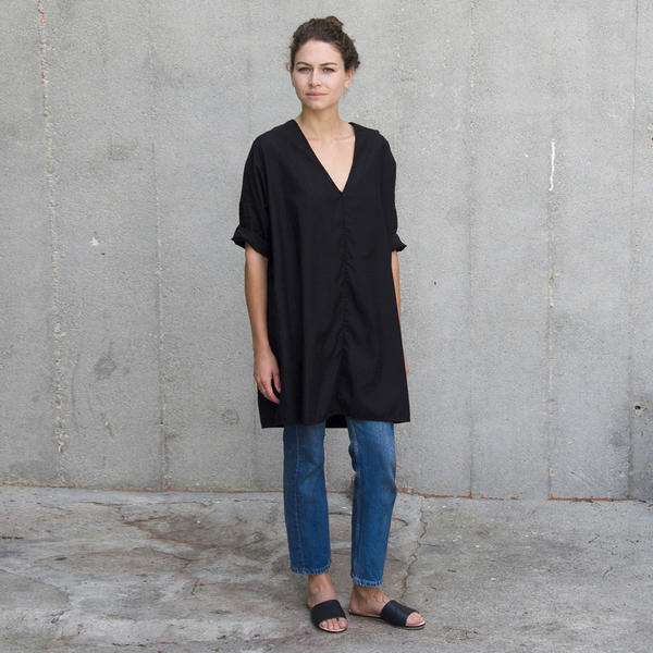 ALI GOLDEN KIMONO TUNIC - BLACK ALI GOLDEN KIMONO TUNIC - BLACK