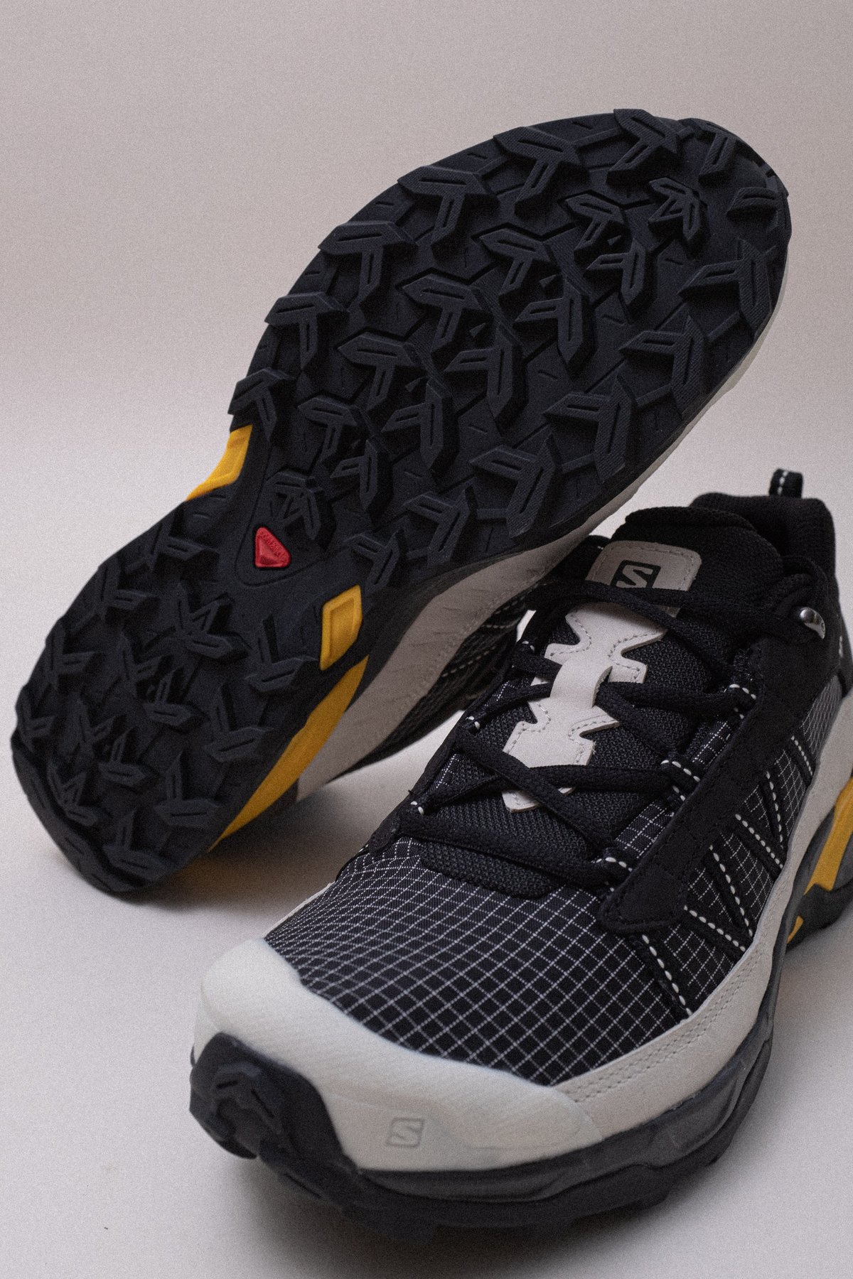 salomon shelter low ltr adv