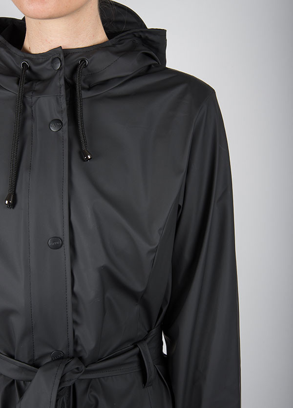 Rains - Curve Jacket in Black Rains - Curve Jacket in Black