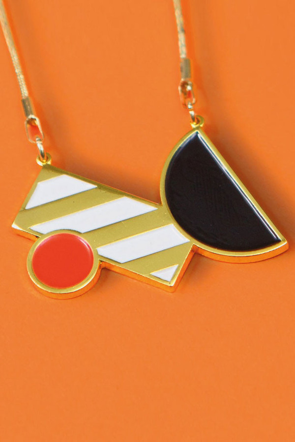 Tilt Necklace - MATTER MATTERS Tilt Necklace - MATTER MATTERS