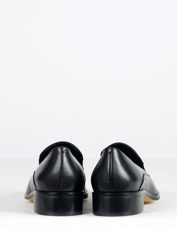 Intentionally Blank Temple Loafer Black Intentionally Blank Temple Loafer Black
