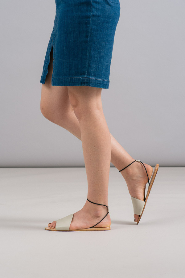 The Palatines Refero Elastic Strap Sandal in Beige/Black The Palatines Refero Elastic Strap Sandal in Beige/Black