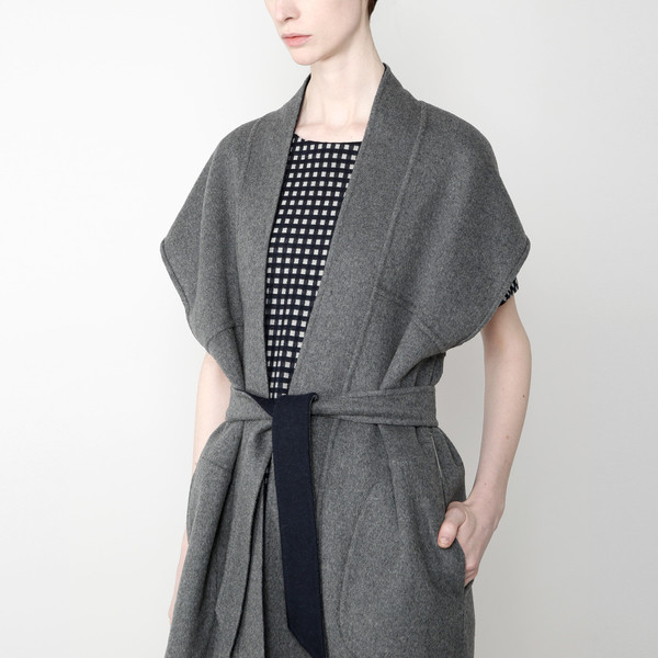7115 by Szeki Reversible Kimono Vest FW16 7115 by Szeki Reversible Kimono Vest FW16