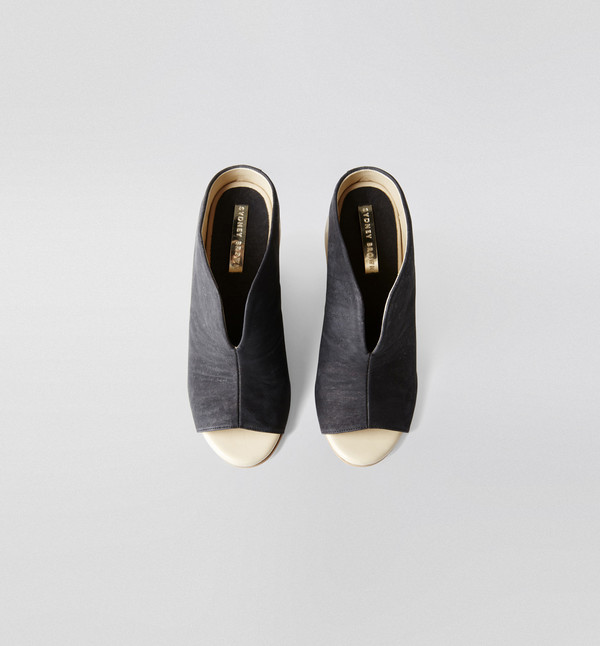 Sydney Brown Round Wedge Sydney Brown Round Wedge