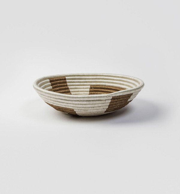 Indego Africa White Geometric Gold Plateau Basket Indego Africa White Geometric Gold Plateau Basket