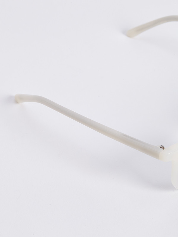 CARLA COLOUR LIND SUNGLASSES / CLOUD CARLA COLOUR LIND SUNGLASSES / CLOUD