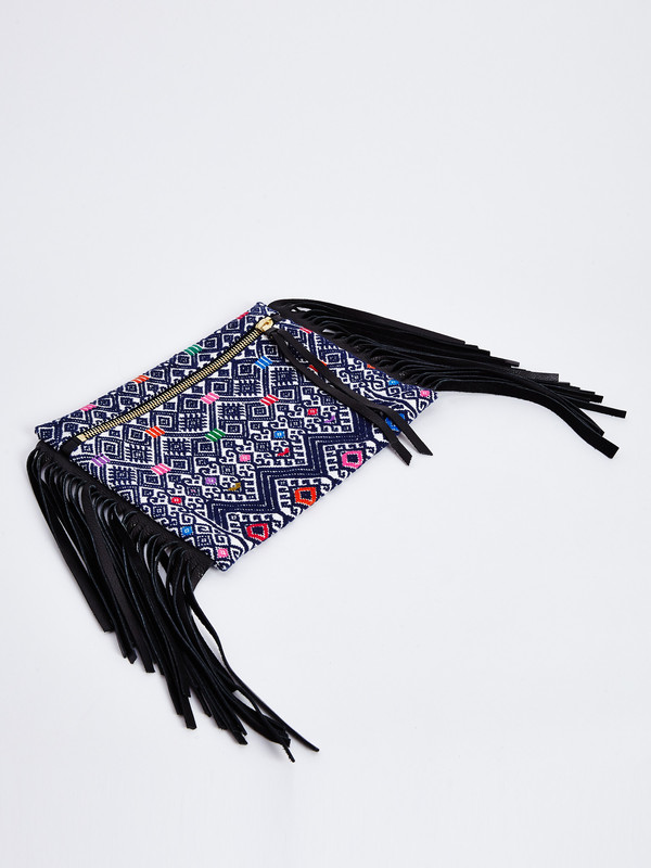 ZOQUE WOVEN CLUTCH ZOQUE WOVEN CLUTCH