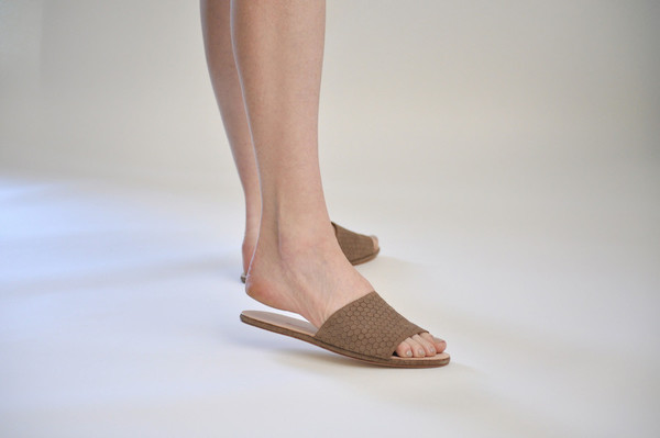 The Palatines Shoes Caelum Slide Sandal - Bark Hex Leather The Palatines Shoes Caelum Slide Sandal - Bark Hex Leather