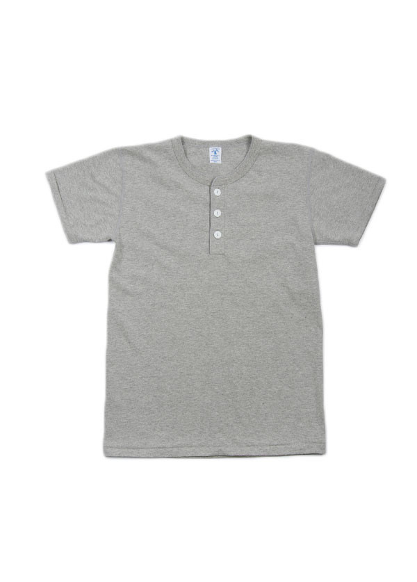 Velva Sheen - Short Sleeve Henley Tee in Heather Grey Velva Sheen - Short Sleeve Henley Tee in Heather Grey