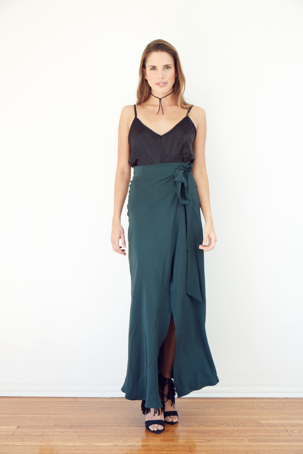 BETWEEN TEN Jean Cami - Black Satin BETWEEN TEN Jean Cami - Black Satin