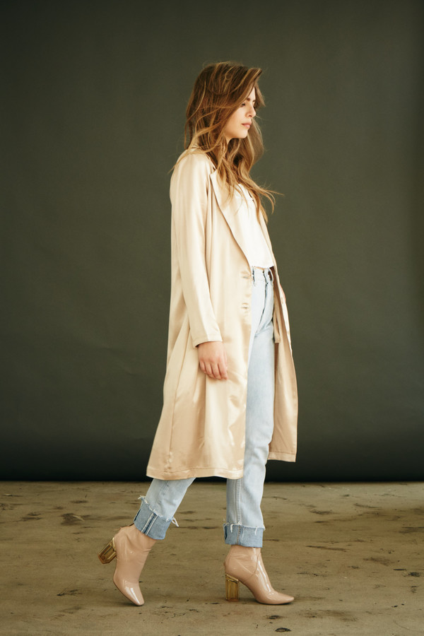 BETWEEN TEN Lora Duster - Champagne BETWEEN TEN Lora Duster - Champagne