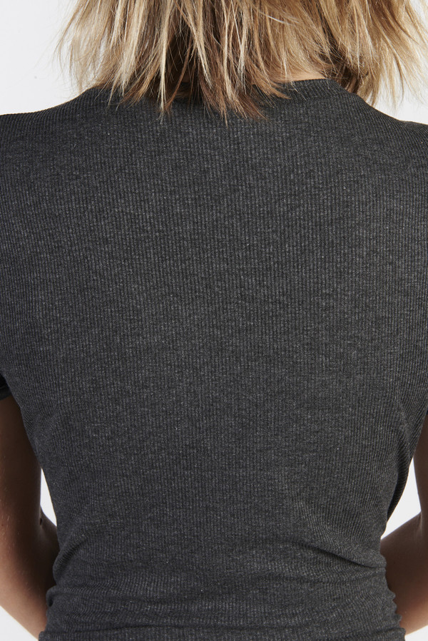 BETWEEN TEN Rho Tee - Grey BETWEEN TEN Rho Tee - Grey
