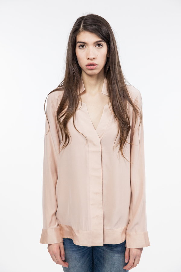 TY-LR The Luxe Silk Top - Sunsand TY-LR The Luxe Silk Top - Sunsand