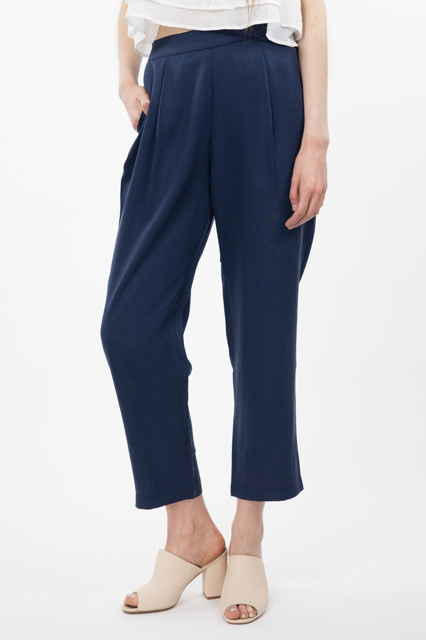 7115 by Szeki Tapering Trouser - Navy 7115 by Szeki Tapering Trouser - Navy