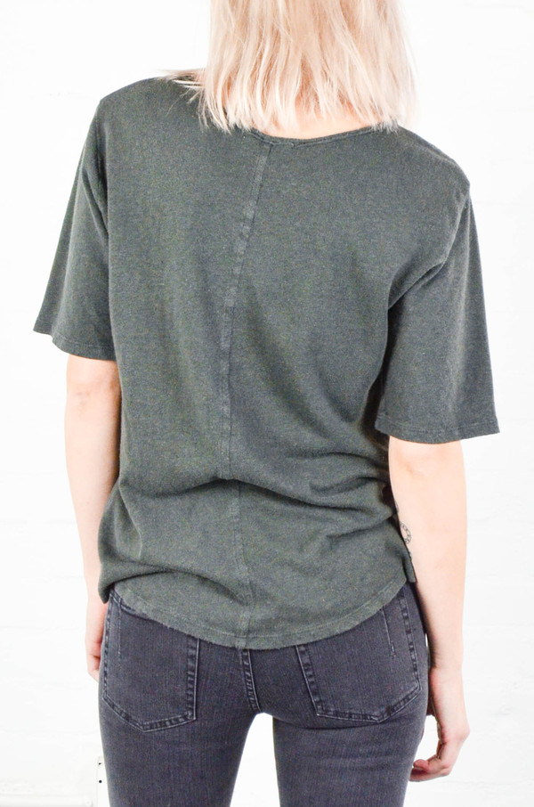 Black Crane Charcoal Back Seam Short Sleeve Tee Black Crane Charcoal Back Seam Short Sleeve Tee