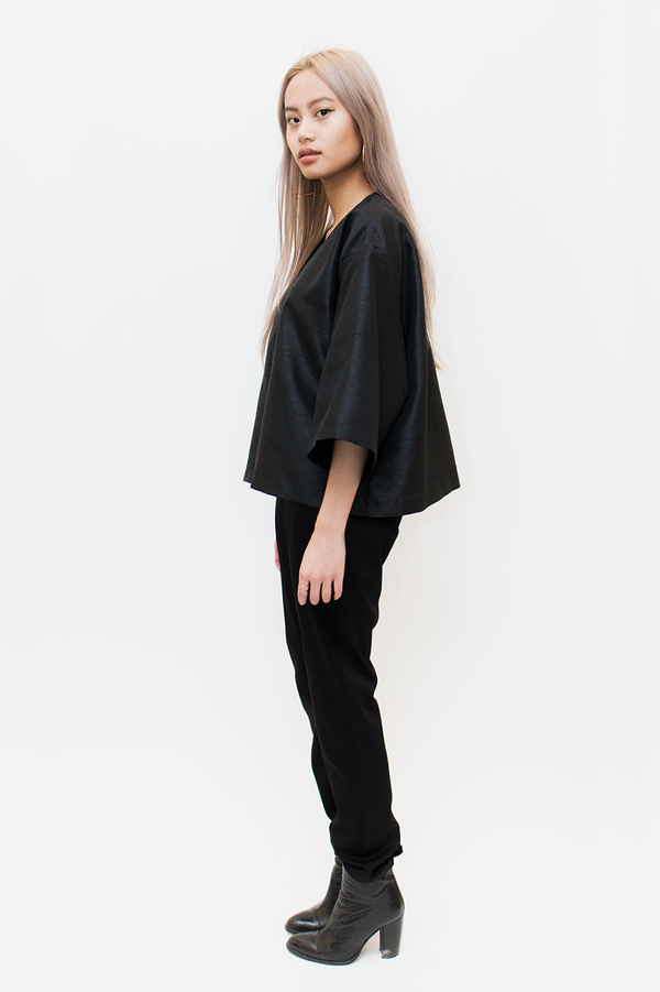 Bodega Thirteen - FW16 New Kat Top Onyx Bodega Thirteen - FW16 New Kat Top Onyx