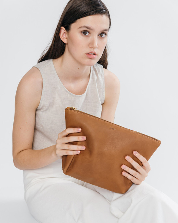 BAGGU Saddle Stash Large Clutch BAGGU Saddle Stash Large Clutch