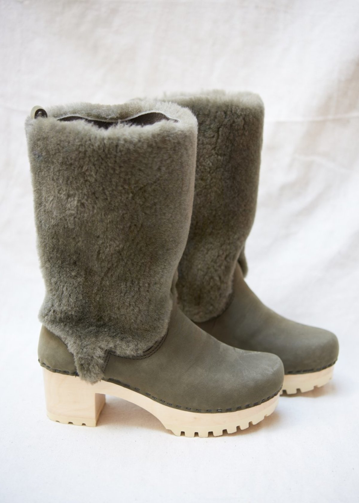 no 6 alpha shearling boot