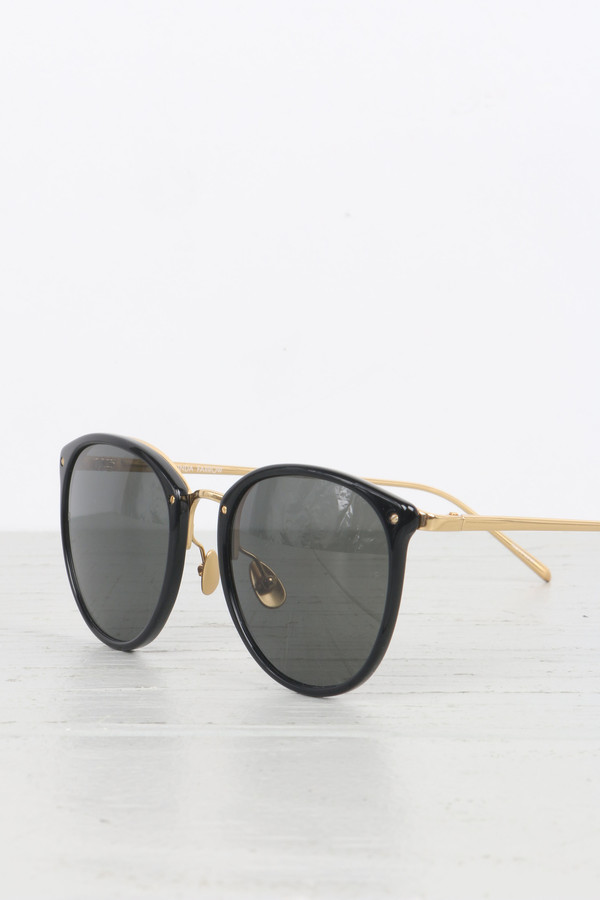 Linda Farrow Oversized Round Glasses in Black Linda Farrow Oversized Round Glasses in Black