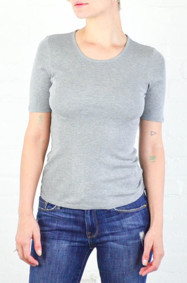 FRAME denim 'Le Fitted' Crew Neck Tee in Gris FRAME denim 'Le Fitted' Crew Neck Tee in Gris