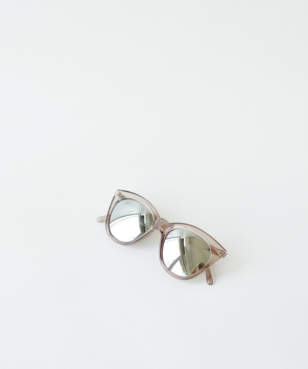 Le Specs Halfmoon Magic Stone Sunglasses Le Specs Halfmoon Magic Stone Sunglasses