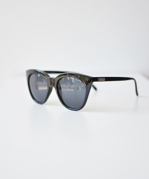 Le Specs Halfmoon Magic Sunglasses Le Specs Halfmoon Magic Sunglasses