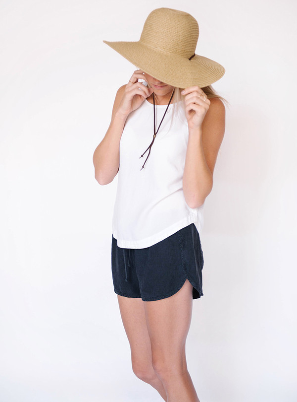 Bella Dahl Shadow Short Bella Dahl Shadow Short