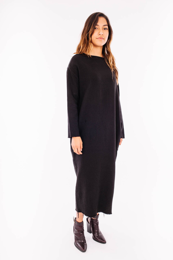 Black Crane Quilted Long Dress (Black) Black Crane Quilted Long Dress (Black)