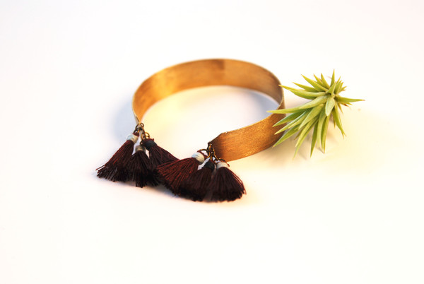 Geography 541 - Liten Bangles Geography 541 - Liten Bangles