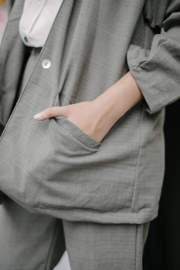 Seeker Studios Essential Oversized Blazer - Grey Seeker Studios Essential Oversized Blazer - Grey