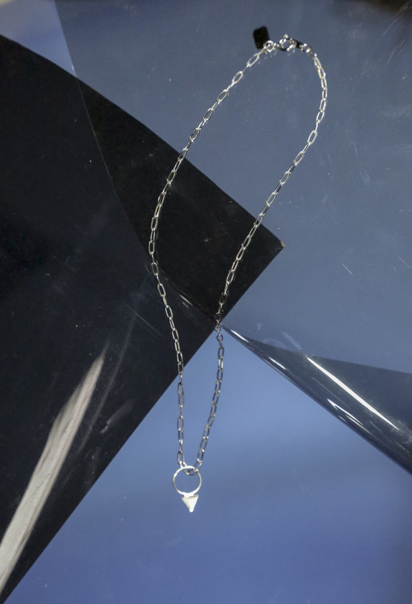 Alynne Lavigne Bermuda Pendant Alynne Lavigne Bermuda Pendant