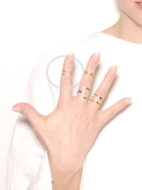 Alynne Lavigne Robber Ring Alynne Lavigne Robber Ring