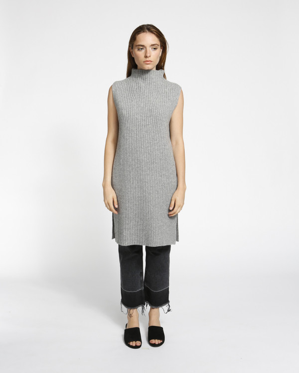Achro Sleeveless Ribbed Tunic in Grey Achro Sleeveless Ribbed Tunic in Grey